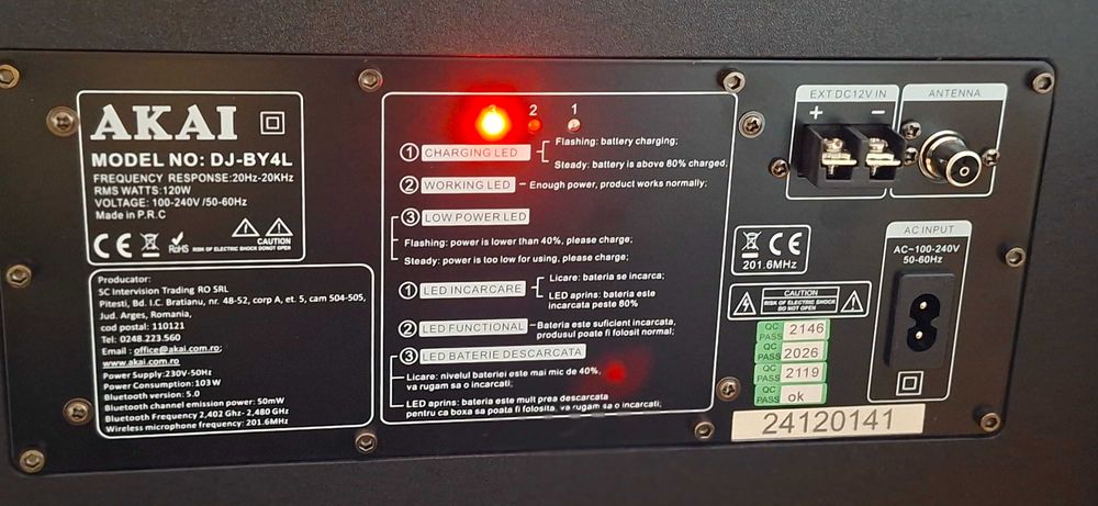 Boxa Akai Garantie cu acumulator
