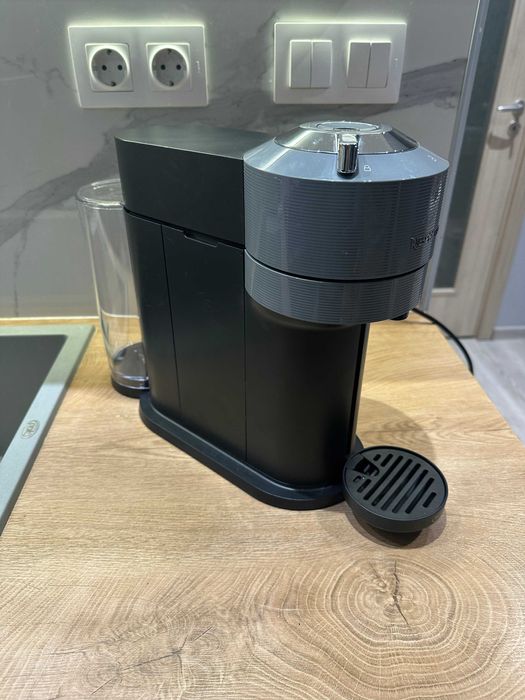 Капсулна кафемашина Nespresso Vertuo Next