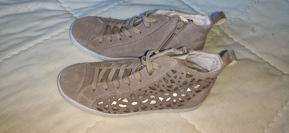 Adidasi dama Tamaris