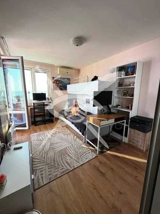 Продава се Тристаен апартамент в к.к. Елените - 170 кв.м за 660 €/кв.м - Снимка #4