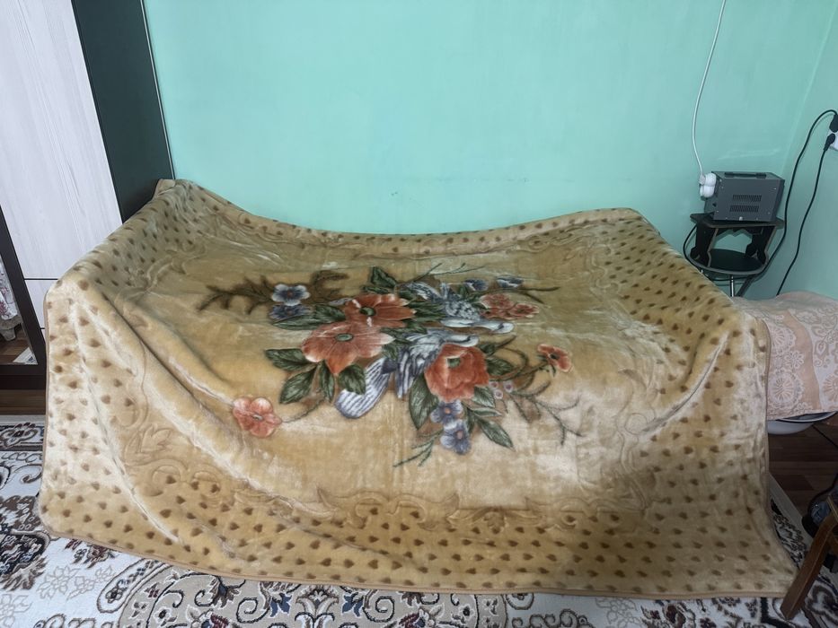 Плед теплый новый р-р 200*230