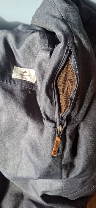 Зимно дамско яке Burton S размер