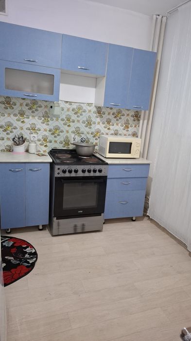 Сдам 2 комнатную квартиру