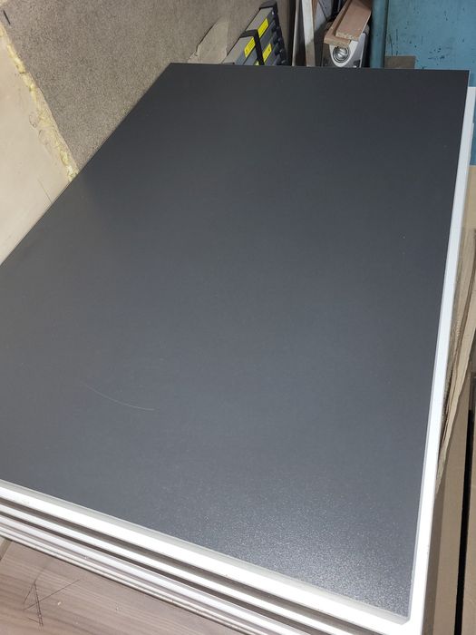 Продам журнальные столики новые