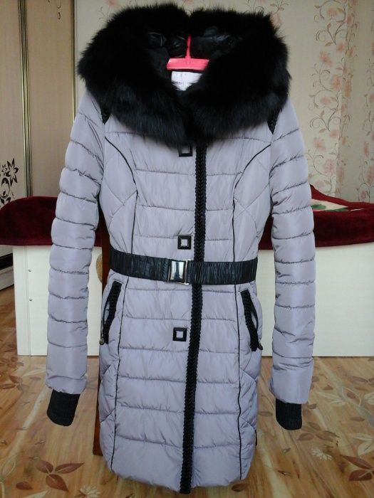 Продам: Пуховик..
