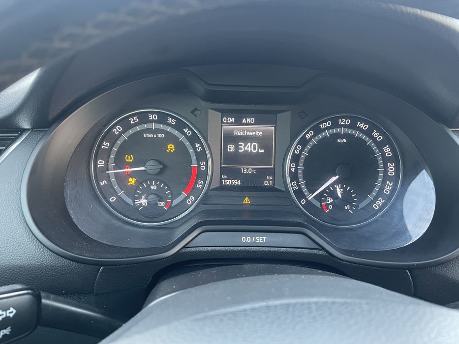 Skoda octavia scout 4x4 2015 euro6 2l-150cp  AVARIAT