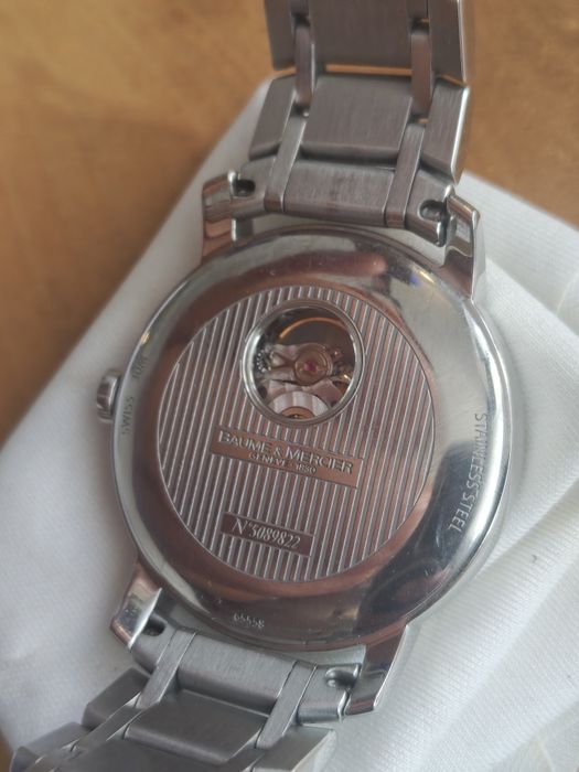 "Baume Mercier  Classima Open Heart.