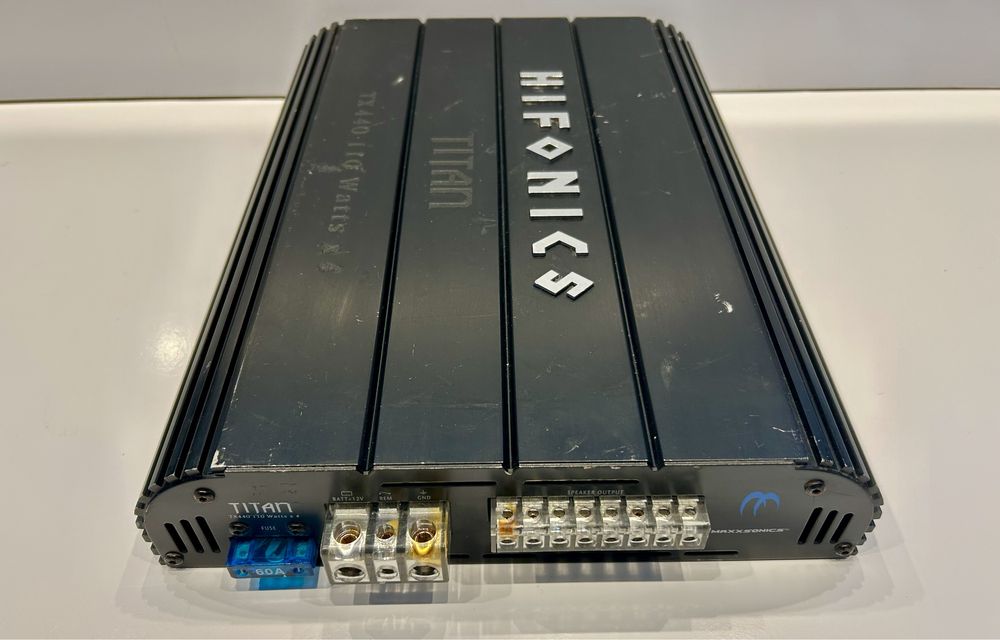 Vând amplificator statie auto Hifonics Titan TX440