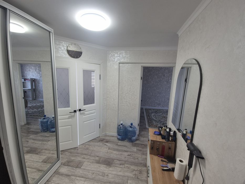 Продаю 2 комн квартиру