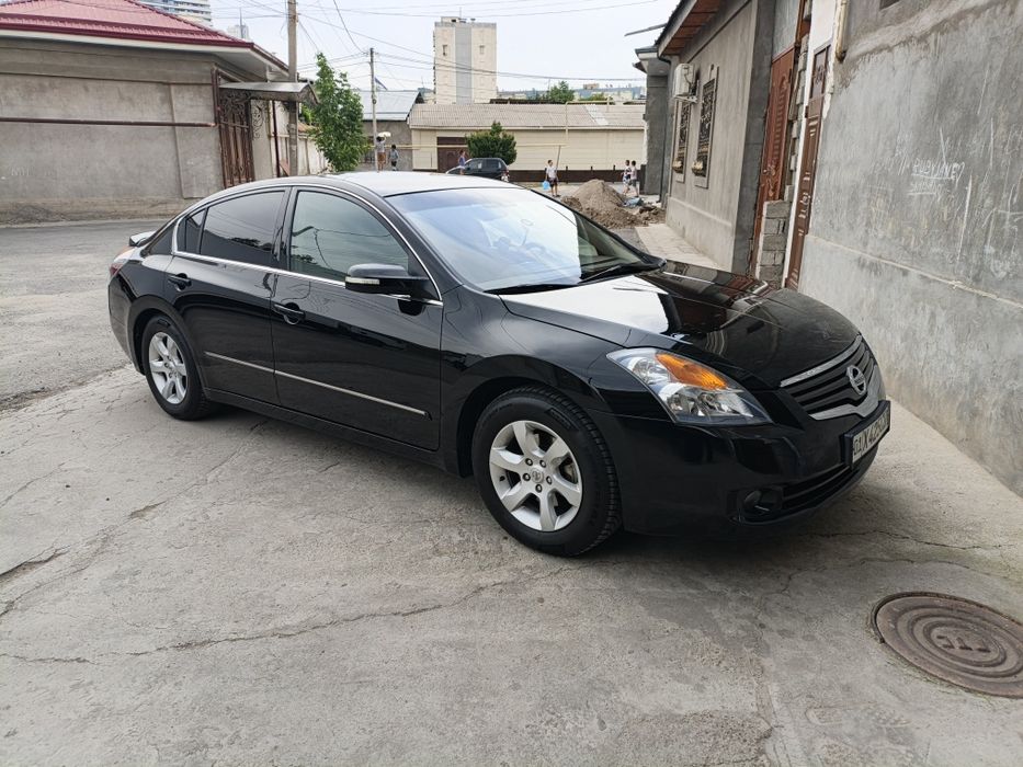 Nissan Altima 2009