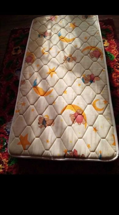 Продавам матрак за кошара