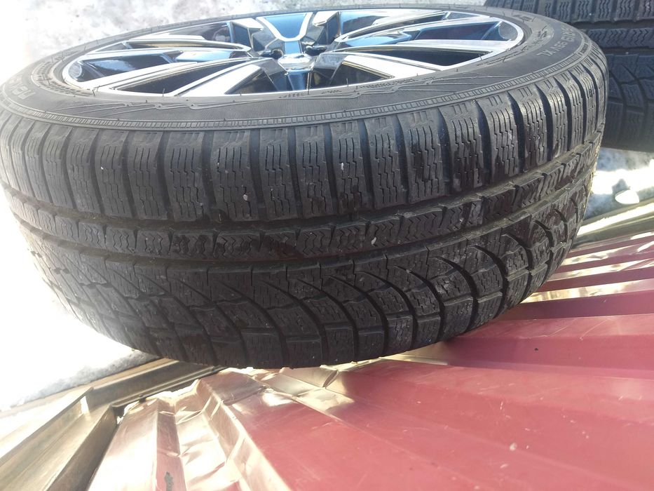 Set 4 Anvelope Iarna Nokian WR A4 235 45 R19 ci275