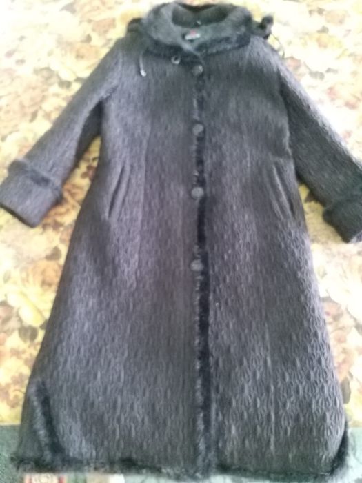 Пальто демисезонное 48-50р.