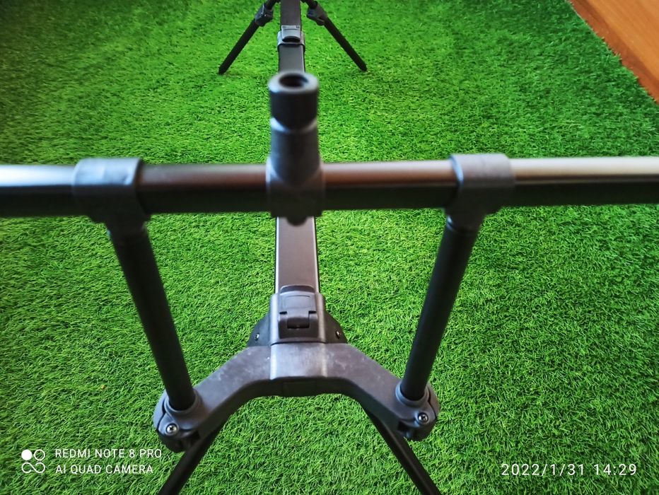 Стойка FL Carp Rod pod-3