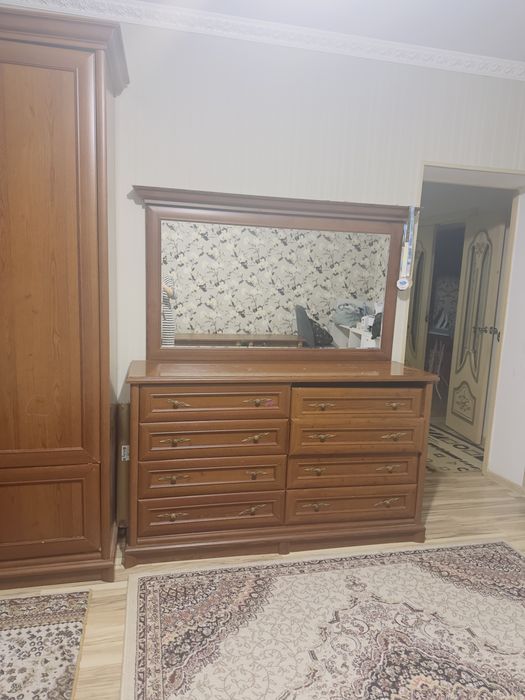 Спальный гарнитур