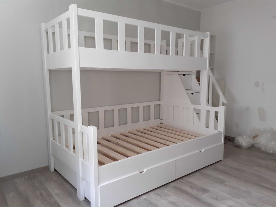 TRANSPORT GRATUIT.Pat etajat cod 3502