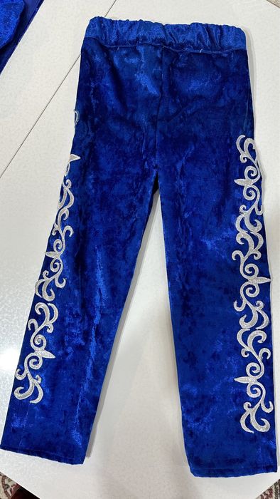 Костюм нацональный