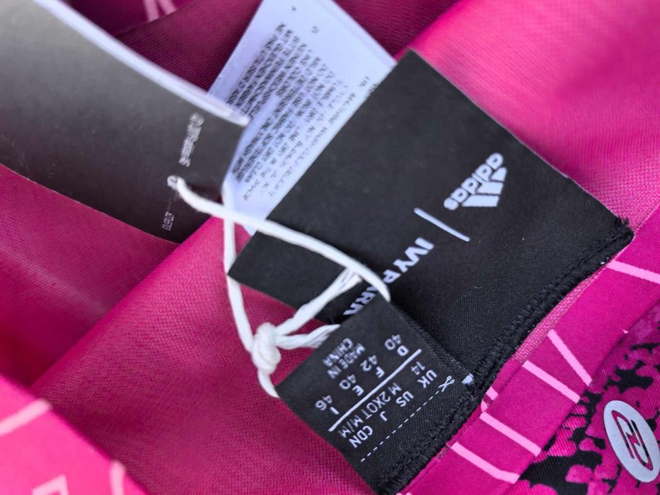 Adidas Ivy Park оригинален дамски клин нов  М размер