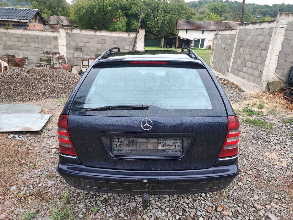 Мерцедес C 270 CDI 170 коня W203 На Части