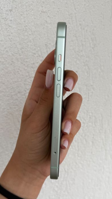 Смартфон Apple iPhone 15, 128GB, 5G, Green