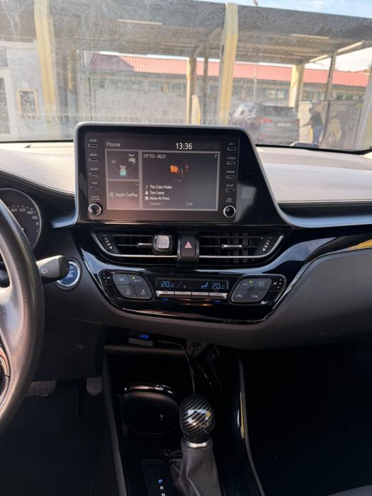 Toyota CH-R 2021 1.8 Hybrid