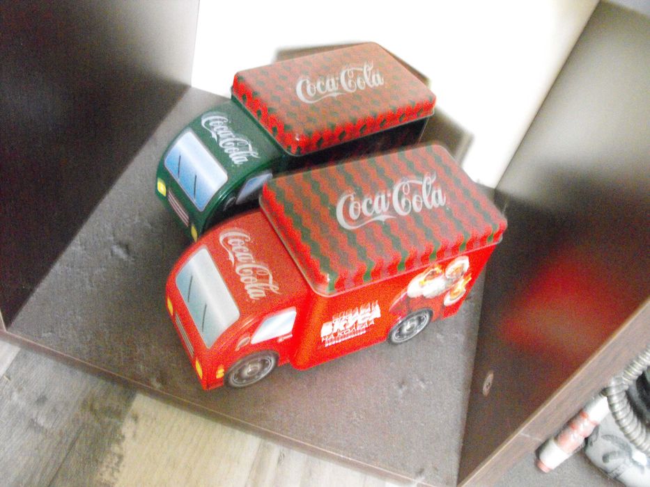 Камиони КОКА-КОЛА, 2 бр.