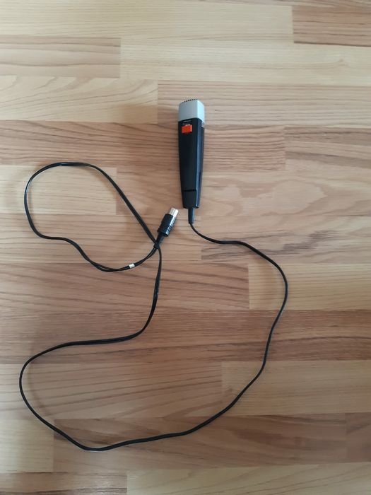 Magnetophon  302 cu microfon