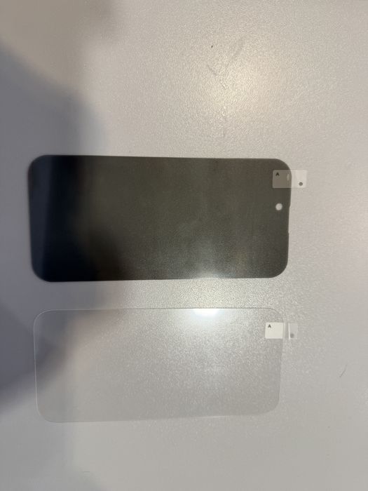 Folii sticla si ceramcice pentru iphone 15