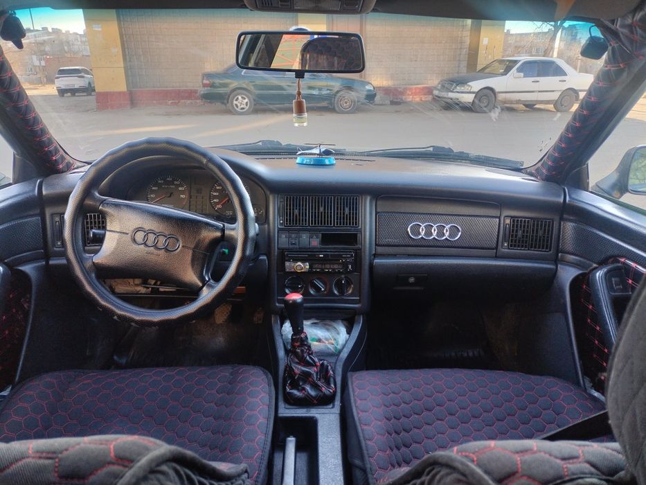 Продам Ауди 80 Б4