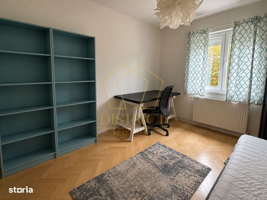 Apartament cu 3 camere mobilat si utilat | Zona Torontalului