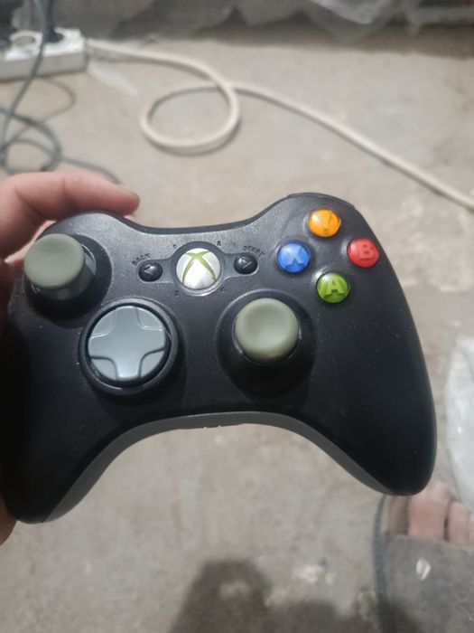 Продам xbox 360 elite