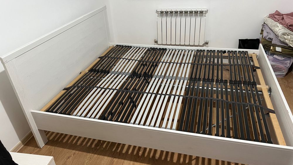 Кровать для спальни двухспальная