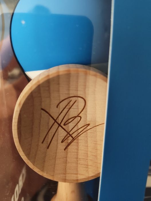 Kendama Krom Pop ediție limitată cu semnătura XRemus, noua, nejucata