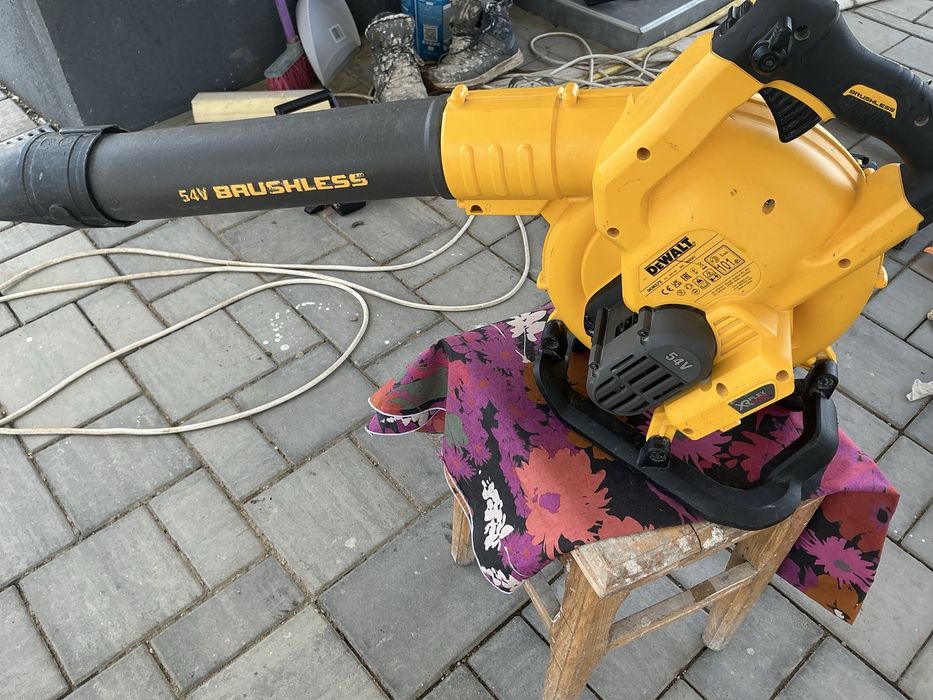 Vins suflanta Dewalt DCM572 XR FLEXVOLT