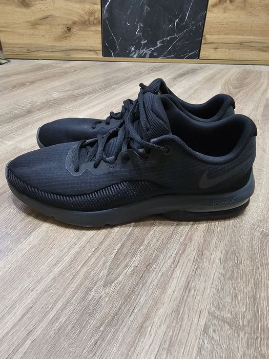 Nike air max  Advantage 2