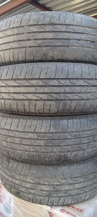 Продам резину летнию