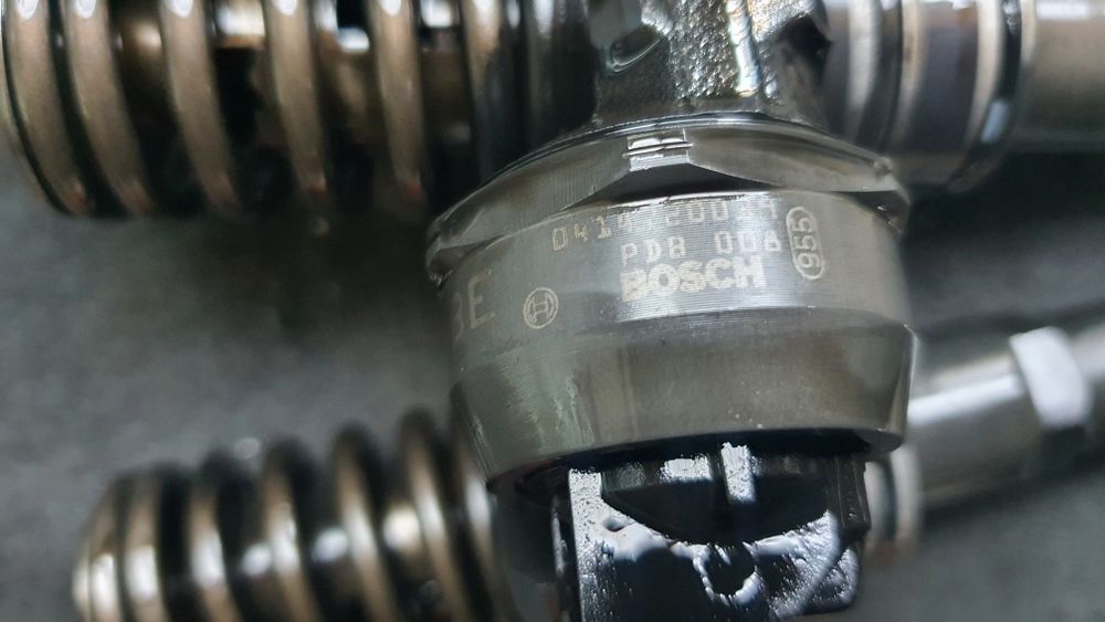 Помпа дюза 1.9 тди ауди голф 116  коня / arl