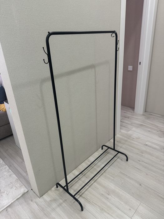 Вешалка для вещей