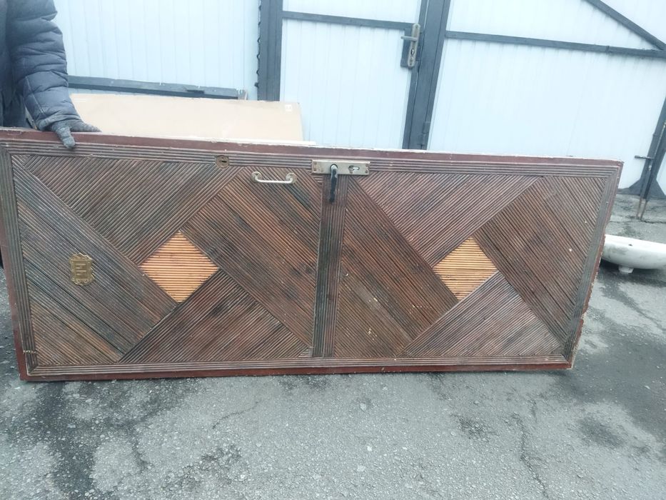 Продам межкомнатные двери