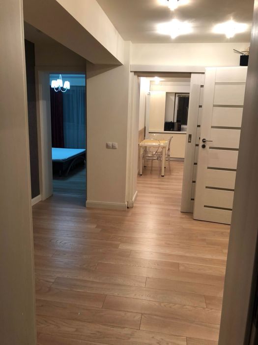 De închiriat: Apartament 3 camere, decomandat – Zona Centrală, Slatina