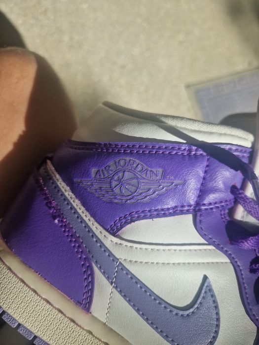 jordan 1 mov femei