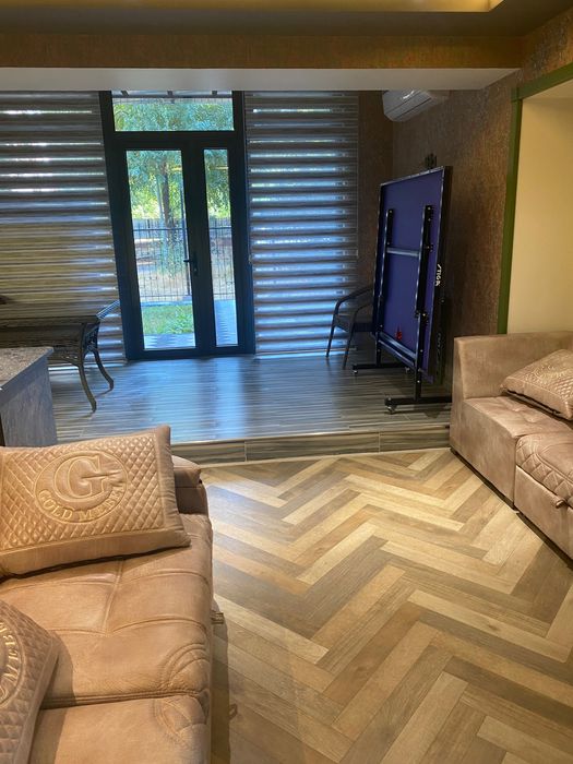 Сдаю квартиру в аренду 2-х комнатная