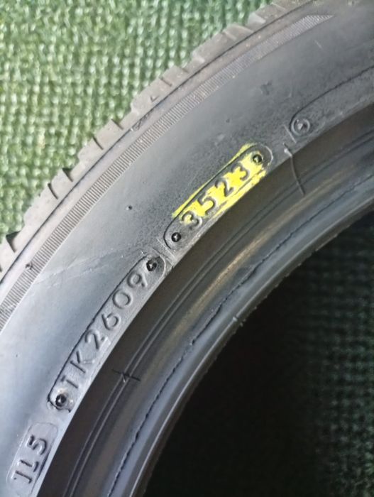 245 45 18 Bridgestone m+s