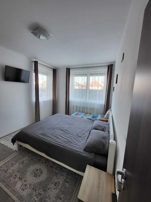 Apartament cu două camere de vânzare