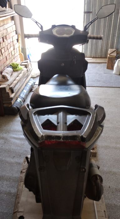 Скутер 50 кубовый