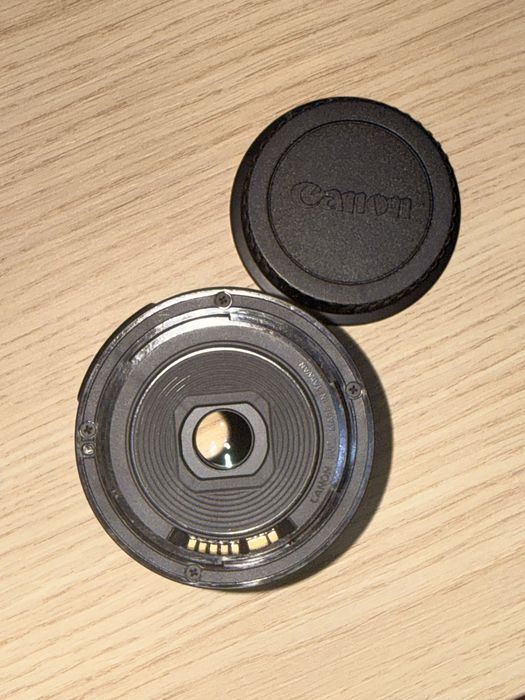 Canon 18-55IS stm  1:4-5:6