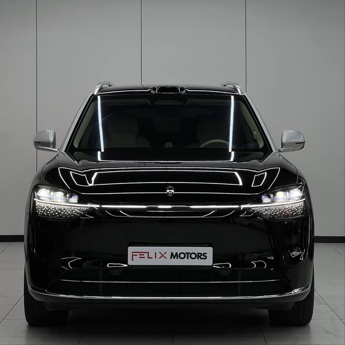 Aito M9 4WD Extended Range Ultra Edition