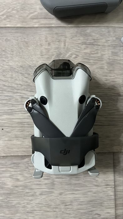 дрон dji mini 4 pro rc2 combo