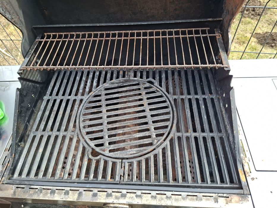 Gratar pe gaz Roesle