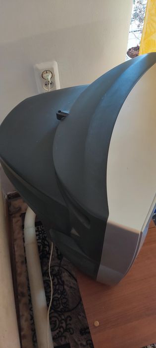 Продам телевизор lg